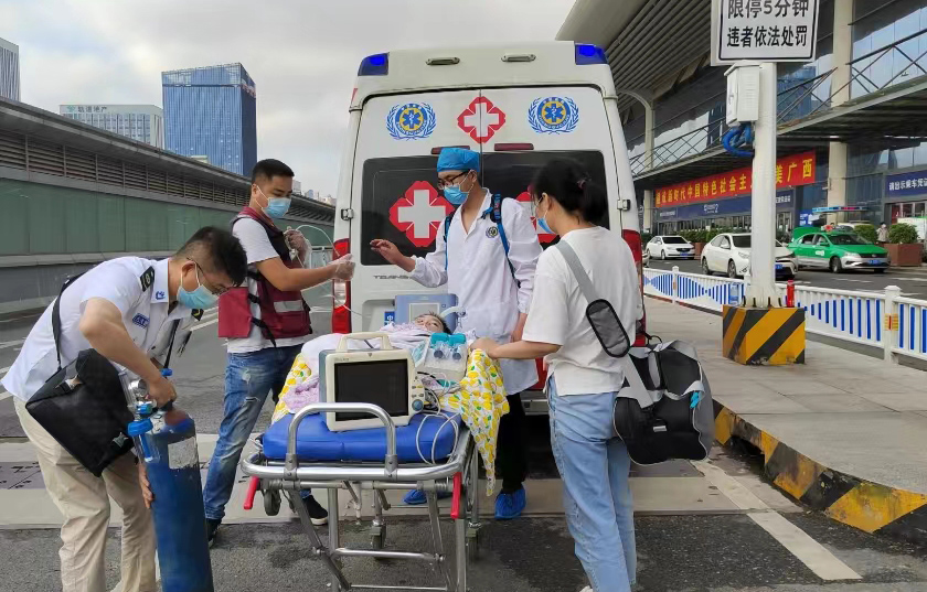 桓仁救护车出租公司